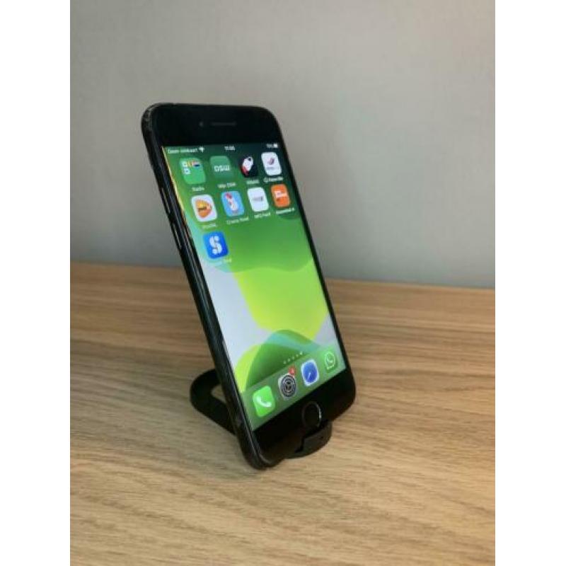iPhone 7 32gb met een nieuw scherm