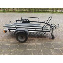 motor aanhanger met rijplank