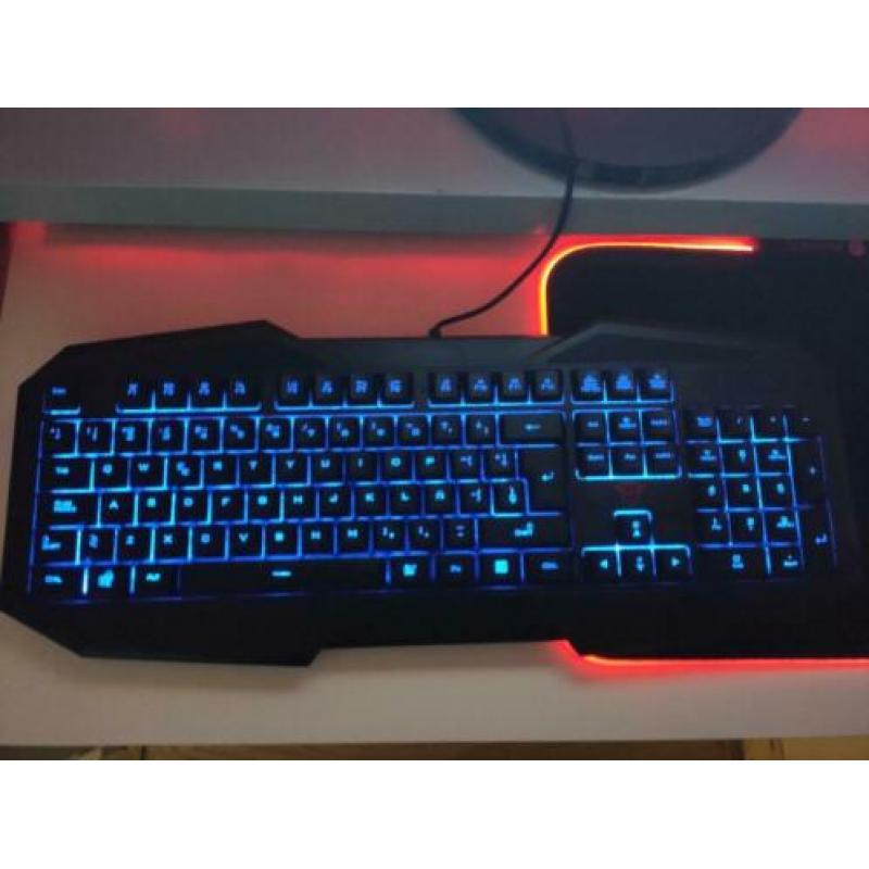 Mooie game PC + Toebehoren!