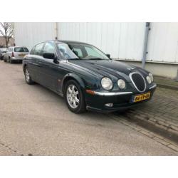 Jaguar S-Type 3.0 V6 SPORT