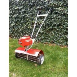 Benzine verticuteermachine