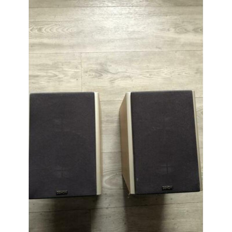 Denon boekenplank speakers 2x