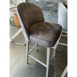 Bar tafel 6 krukken rvs eiken