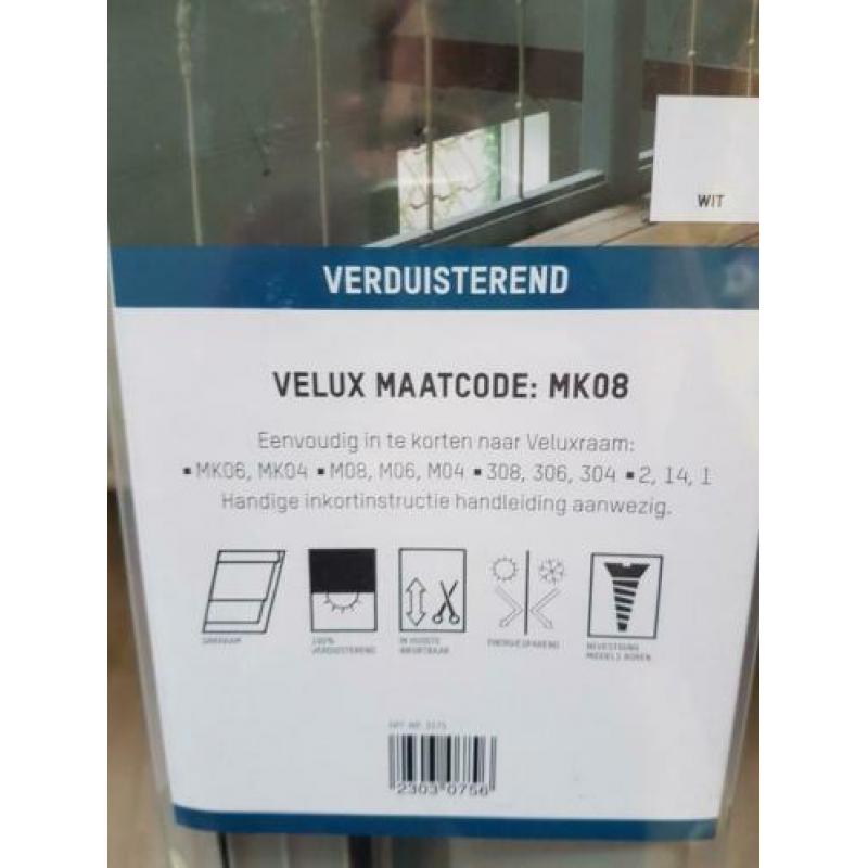 Dakraam rolgordijn verduisterend wit velux
