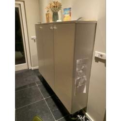 Mooie wandkast wit