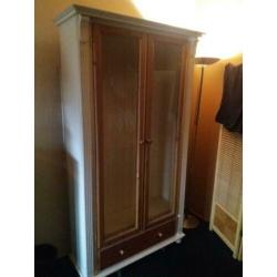 Vitrinekast 194 CM hoog 100 cm breed 35 centimeter diep