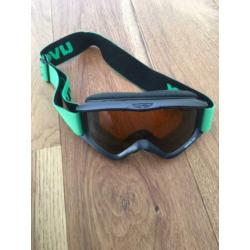 Ski outfit jongen 10 jaar Mc Kinley maat 140