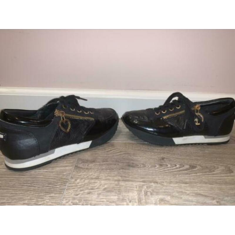 Love Moschino sneakers