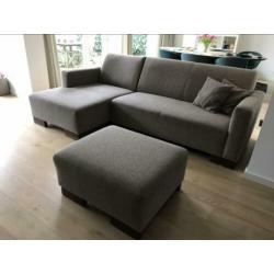 3-zitsbank met hocker