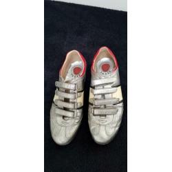 Zilveren sneakers Federflex maat 40