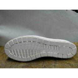 Zwarte lakschoenen Caprice maat 39