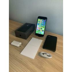 iPhone 7 32gb met een nieuw scherm