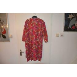 mooie zgan handmade tuniekjes maat 50/52, 25 euro per stuk