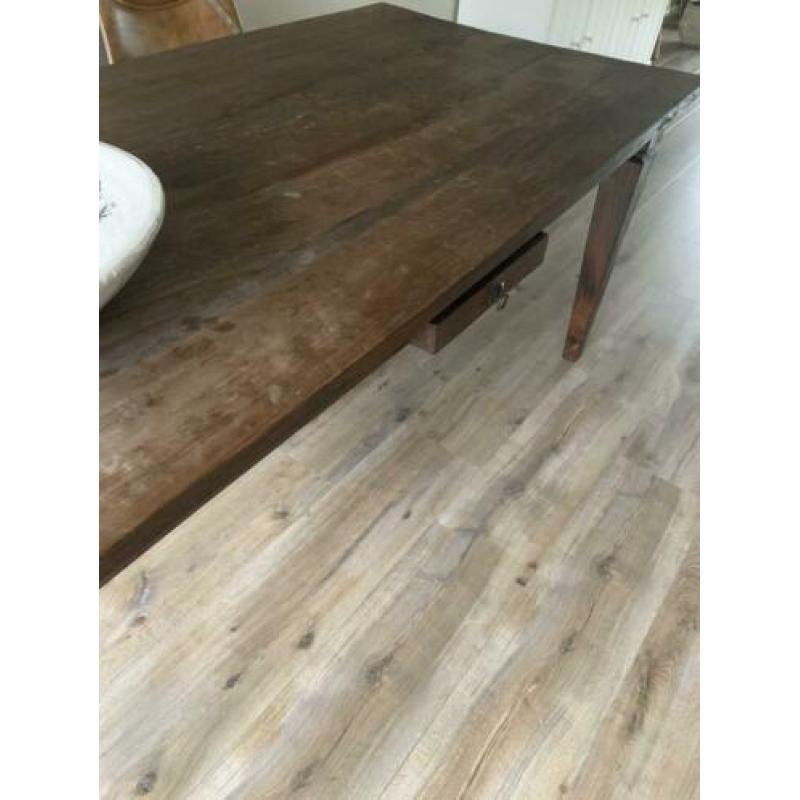 Koloniale tafel afm. 1.80 x0.90 mtr