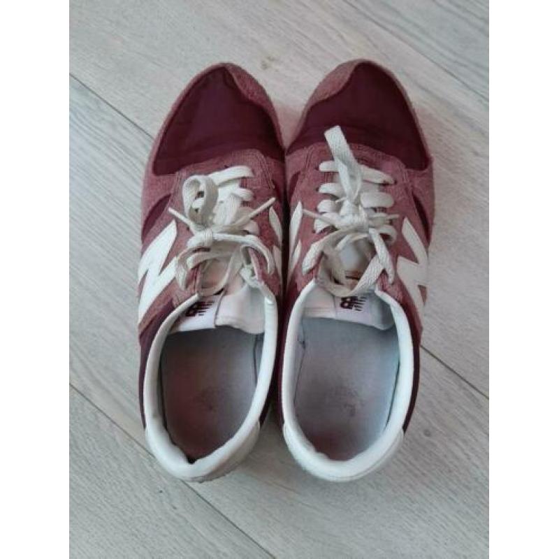 New Balance Maat 42
