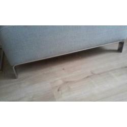 Mooie hocker, lichtgrijs