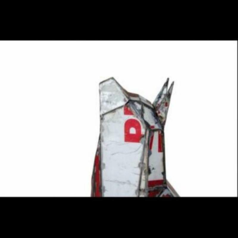 Grote metalen wolf - 82 cm hoog