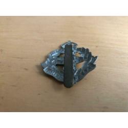 WW2 Engelse capbadge, metaal, East Lancashire Regiment