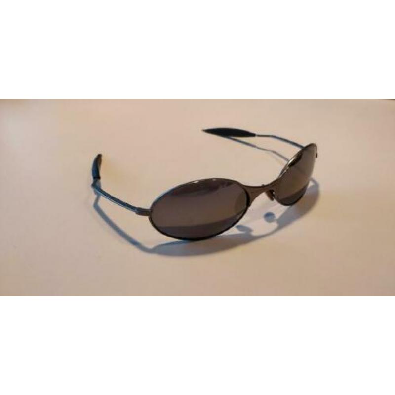 Oakley E-Wire light, black iridium lenzen