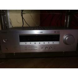 Yamaha rx v357 + dvd s557 5.1 home cinema