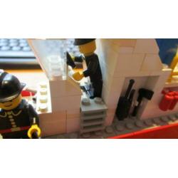 X2 lego brandweerboot 4025 uit 1982