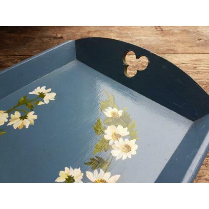 Brocante dienblad met handgeschilderde bloemen