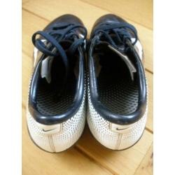 NIKE voetbalschoenen blauw wit maat 40 ,5