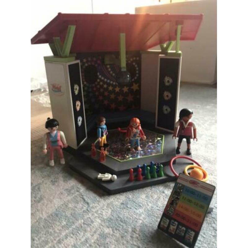 Playmobil speeltuin, disco, zwembad en werkplaats