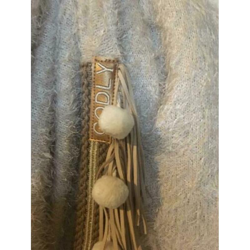 Beige sjaal Godly (nieuw!)