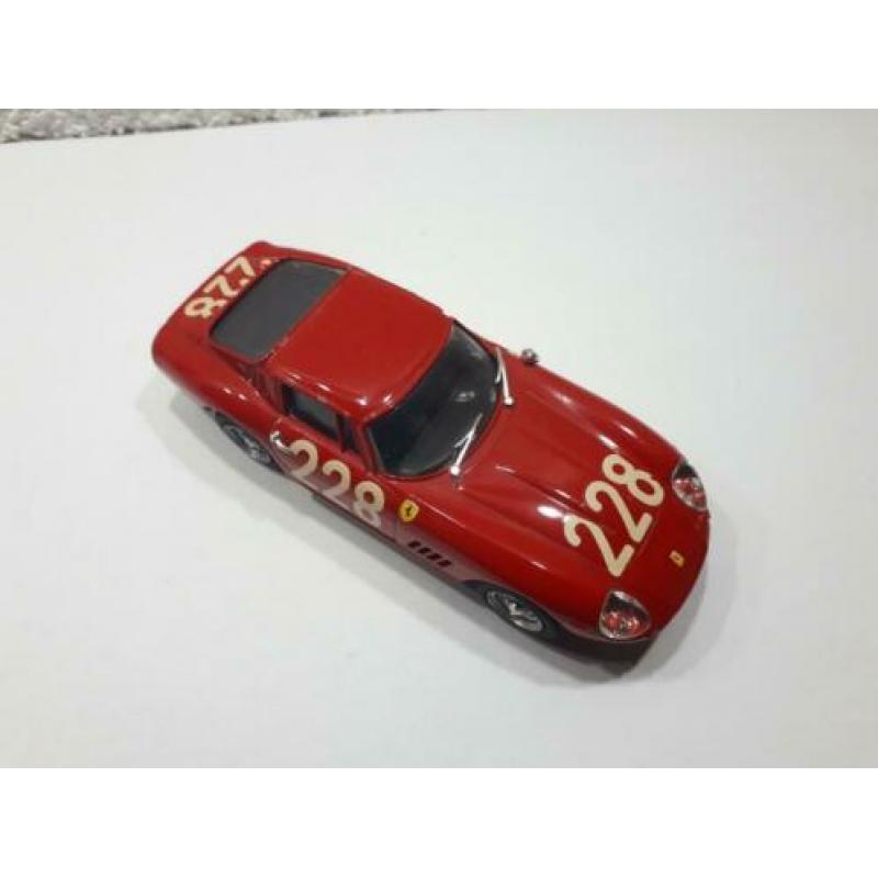 Modelauto 1:43 Model Best Ferrari 275 GTB/4