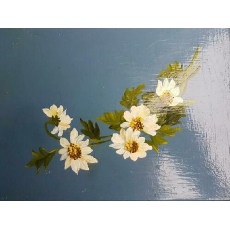 Brocante dienblad met handgeschilderde bloemen