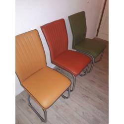 6 eetkamer stoelen, in perfecte staat