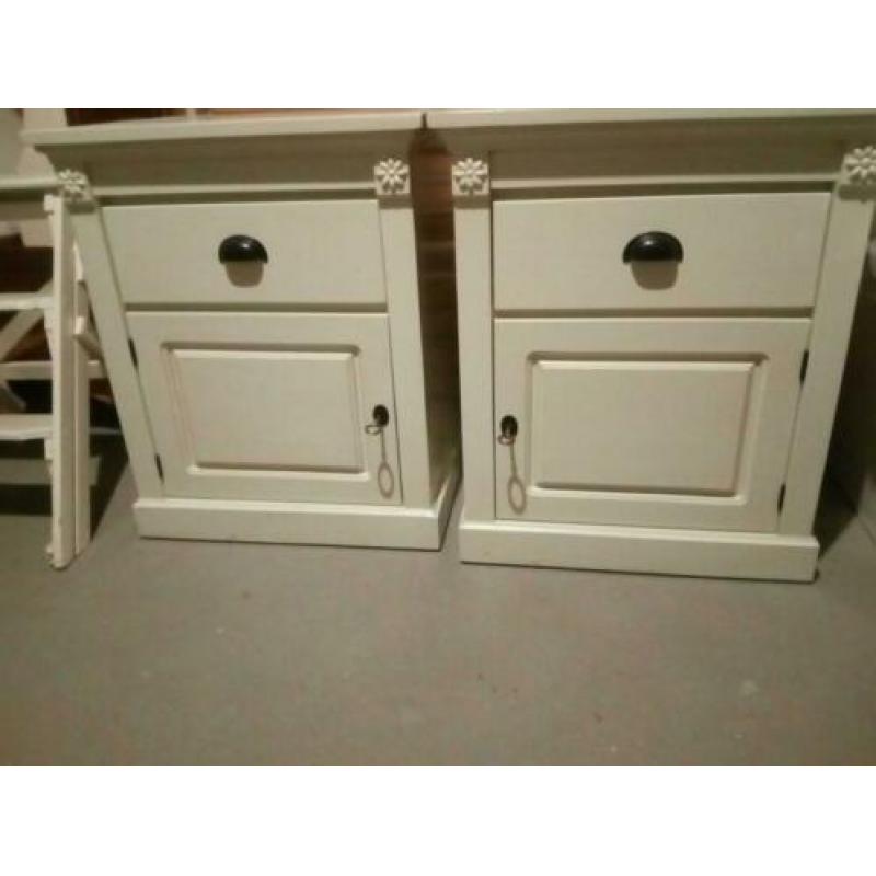 Tweepersoonsbed hout