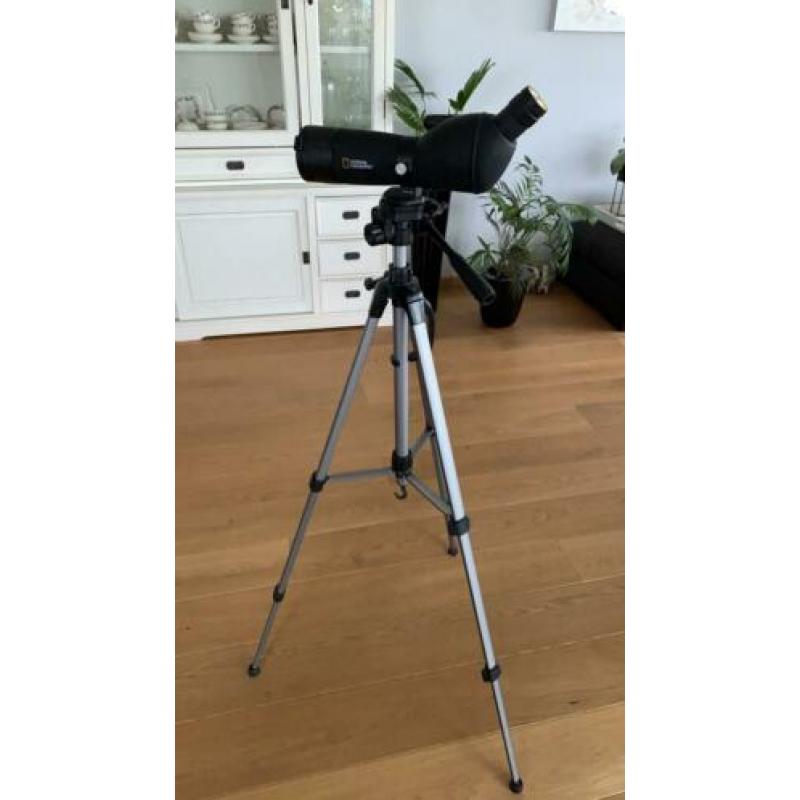 Telescoop met statief