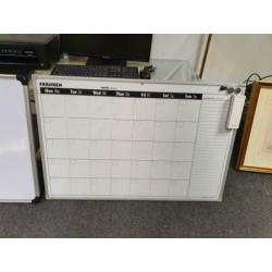 Uitverkoop!! 2 magnetische whiteboards voor €15,-!