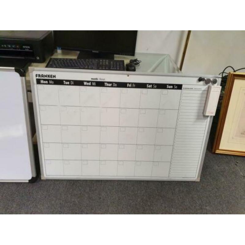Uitverkoop!! 2 magnetische whiteboards voor €15,-!