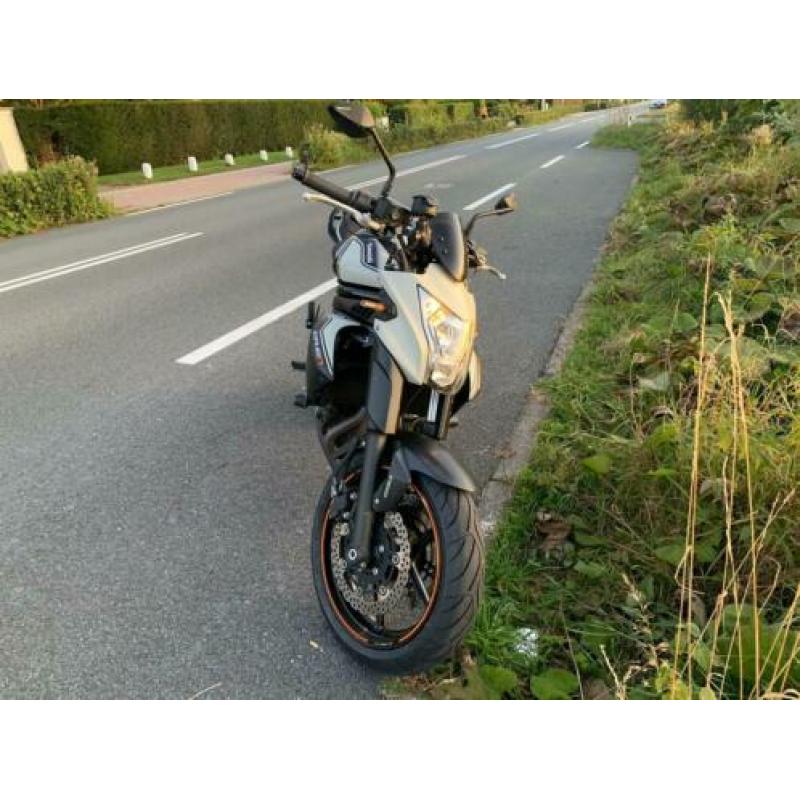 Kawasaki ER6n