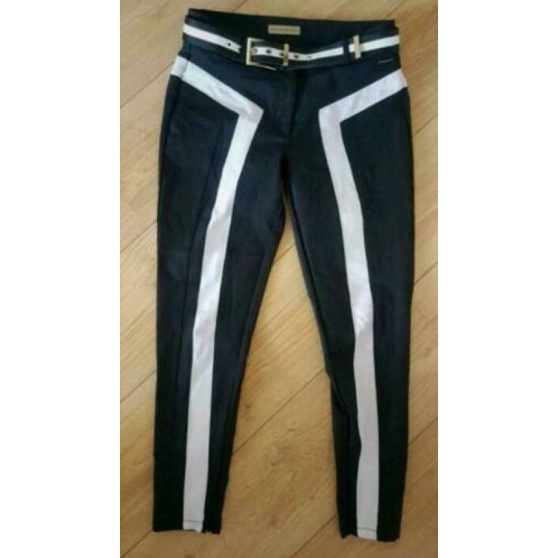 Mooie broek maat s/m valt meer als een kleine m
