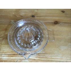 Vintage , retro Glazen citruspers, sinaasappel pers.