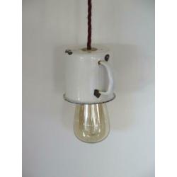 Prachtige emaille lamp van koffiekopje!