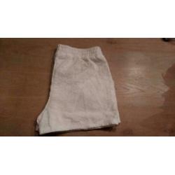 Leuke nieuwe witte dames shorts Clockhouse maat 36