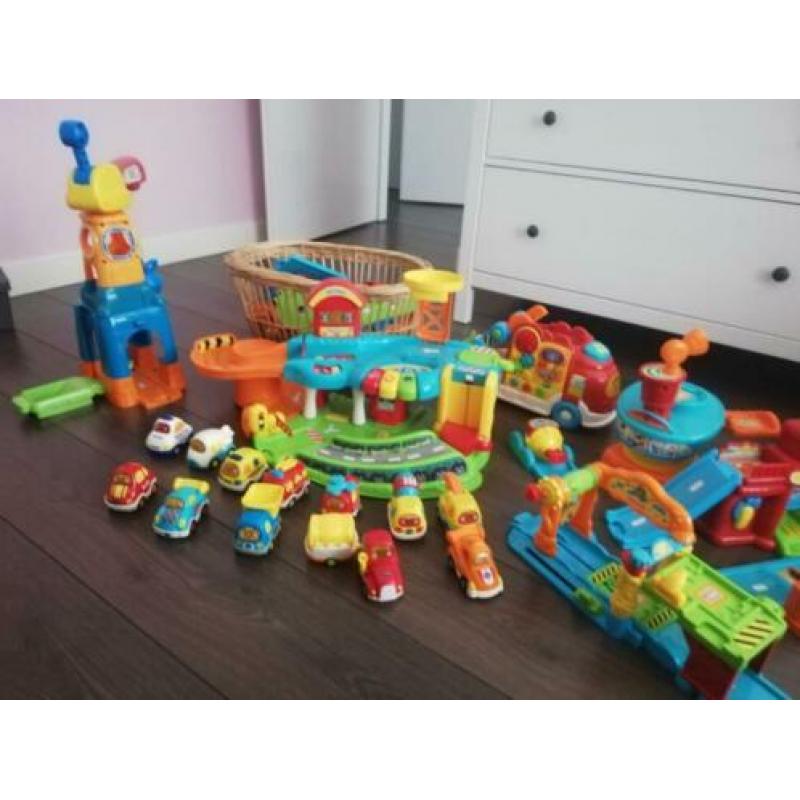 vtech toet toet auto's VEEL spullen zie foto's auto garage