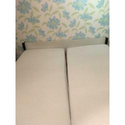 Bed 180/200,bedframe met 4 functionele onderbed opbrengen en