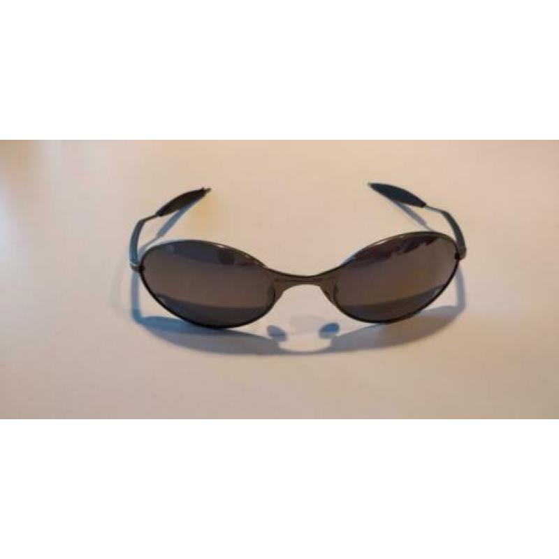 Oakley E-Wire light, black iridium lenzen