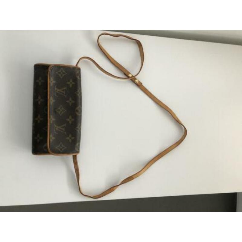 Louis Vuitton Twice Pochette canvas tas bruin