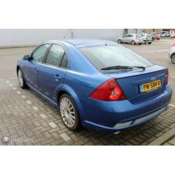 Ford Mondeo III 3.0 V6 ST220 2003