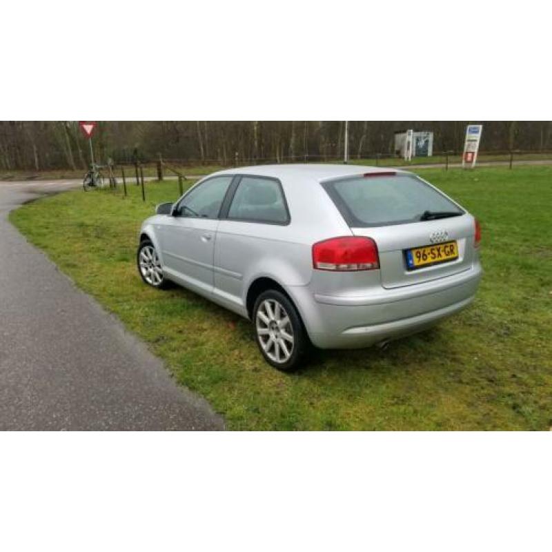 Audi A3 1.6 85KW 2006 Grijs