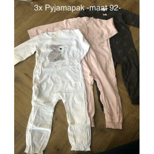 3x pyjamapak pyjama boxpak pakje kinderkleding kleding 92