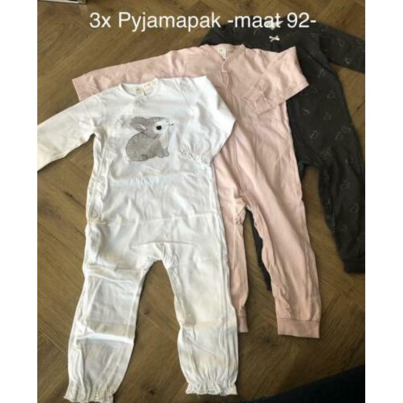 3x pyjamapak pyjama boxpak pakje kinderkleding kleding 92