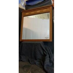 Spiegel met facet 87x87cm massief eiken lijst